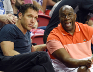 让他们在比 让他们在比