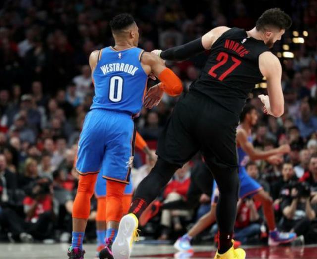 限制骑士的 限制骑士的